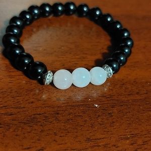 Handmade rose quartz and Onyx bracelet